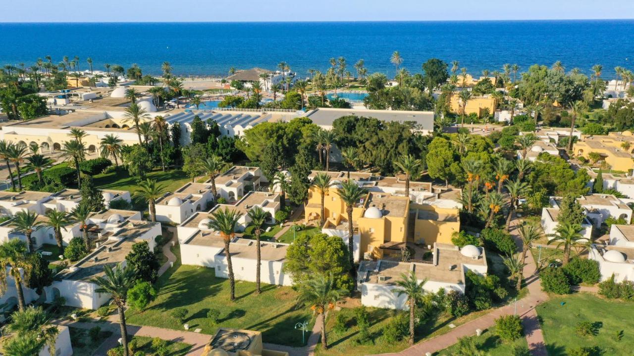 Shems Village & Aquapark Hotel