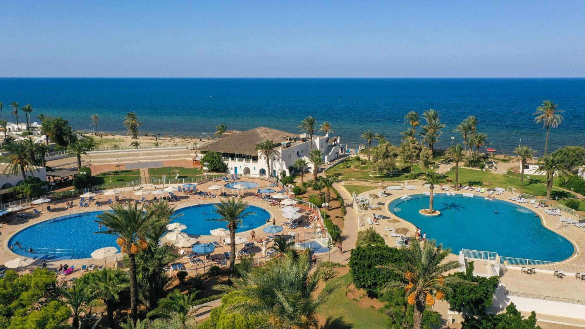 Shems Village & Aquapark 3*